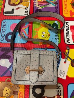 (Category: ) located in . Submitted by nanawoo (Listing ID 1158611631, Image 1). Description: .