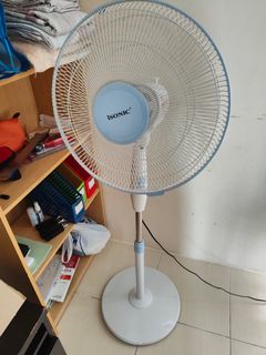 (Category: ) located in . Submitted by osama__omar (Listing ID 1158584923, Image 1). Description: .
