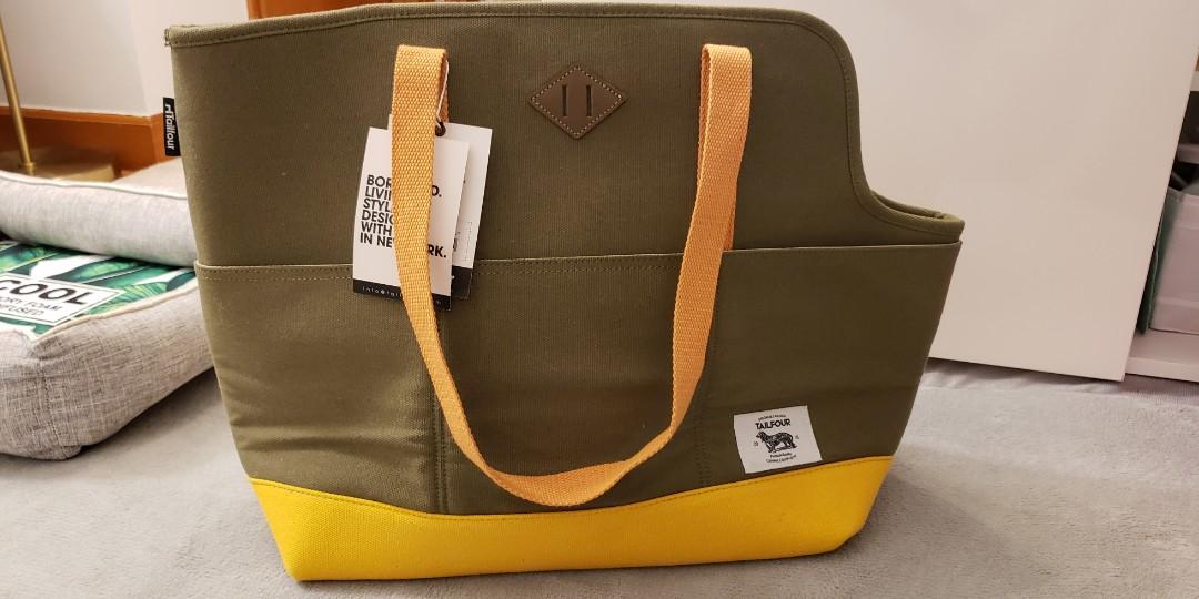 Tailfour pet sale carrier