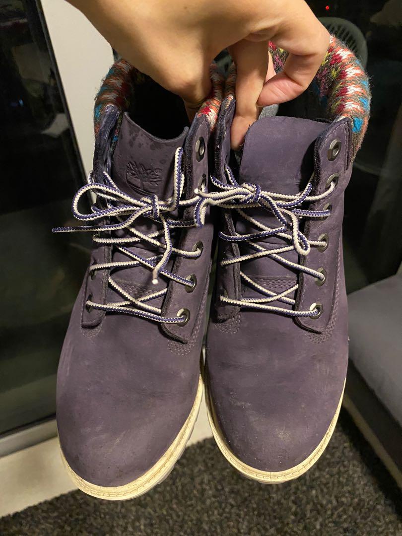 Girls deals purple timberlands