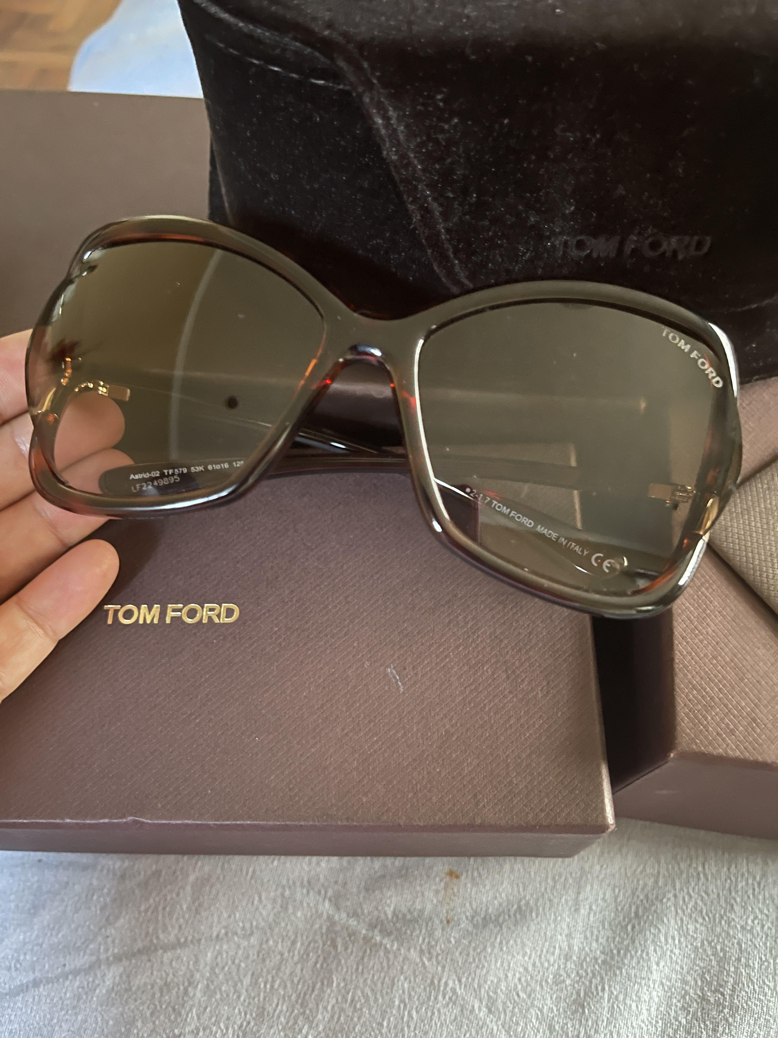 TOM FORD SUNGLASSES, Women's Fashion, Watches & Accessories, Sunglasses &  Eyewear on Carousell