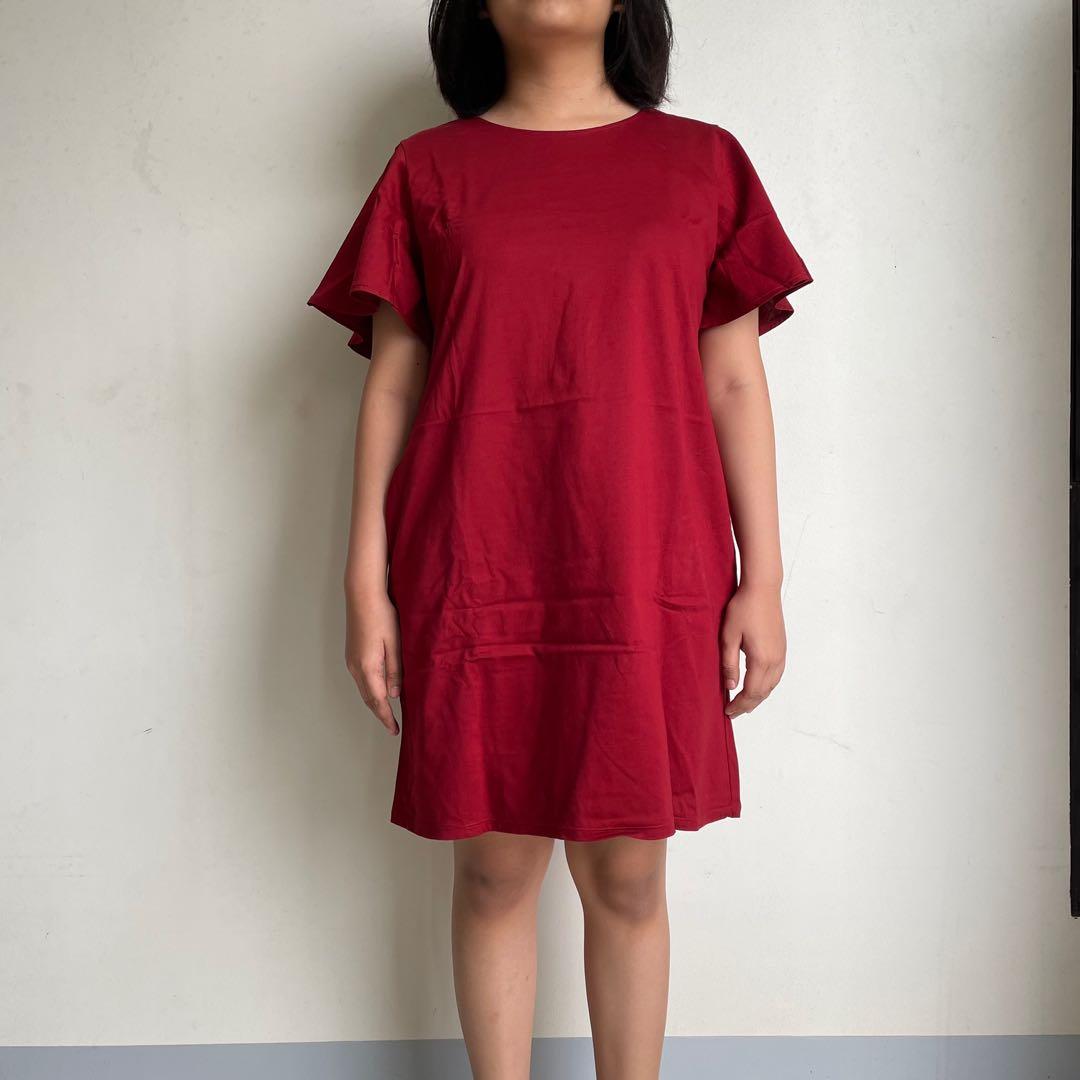 Uniqlo red dress hotsell