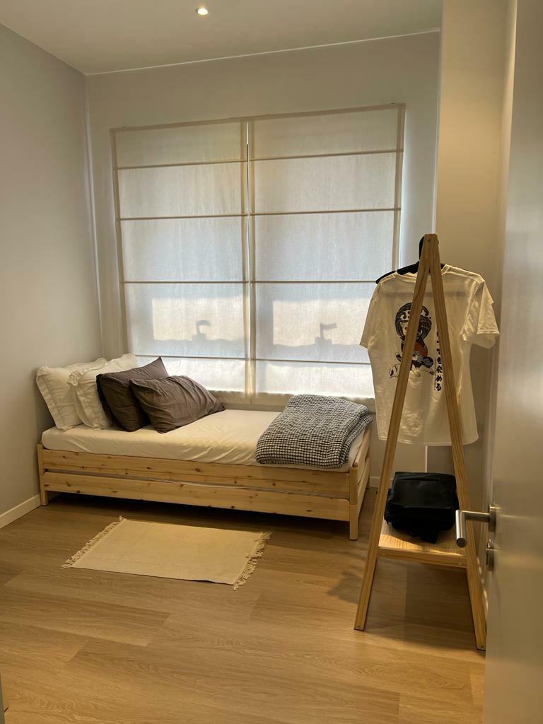 Stackable bed shop with 2 mattresses