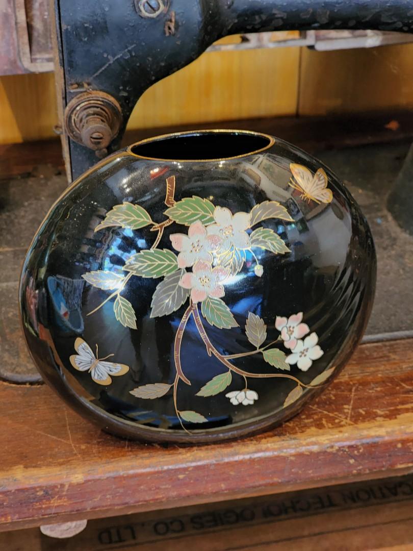 vintage yamaji vase, Furniture & Home Living, Home Decor, Vases