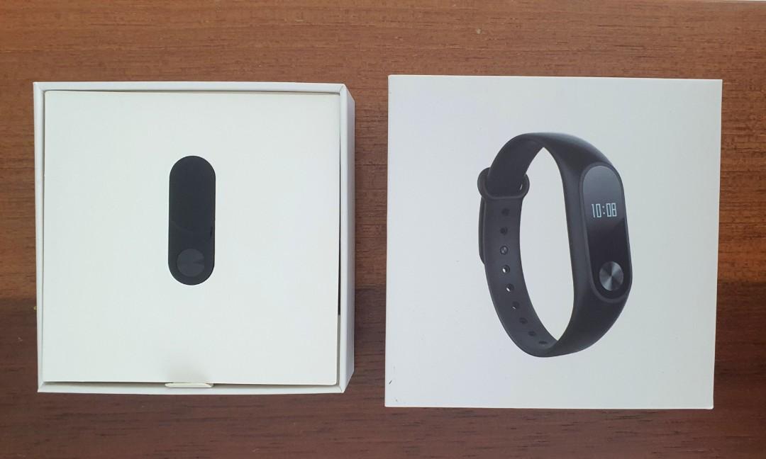 Xiaomi Mi Band 2 Smart Band, Men's Fashion, Watches \u0026 Accessories, Watches  on Carousell