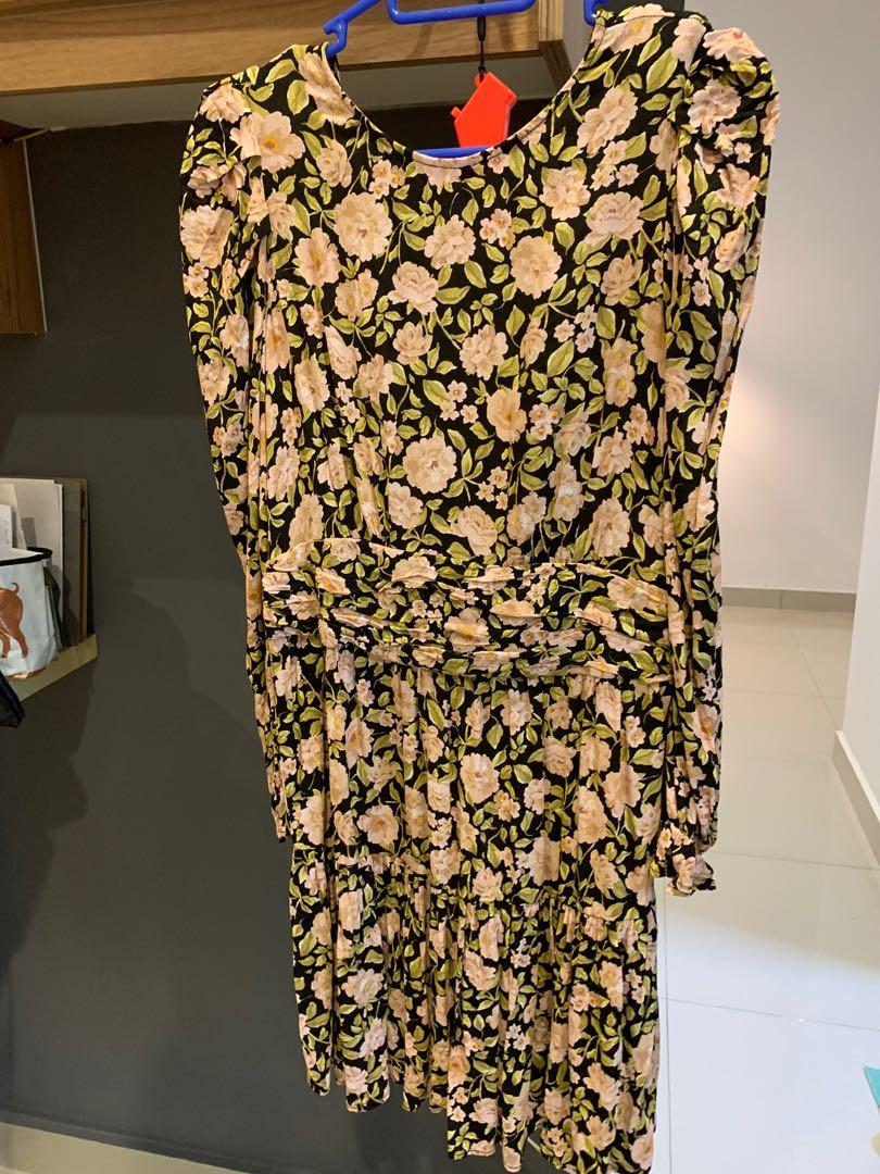ZARA floral long sleeve open back dress 