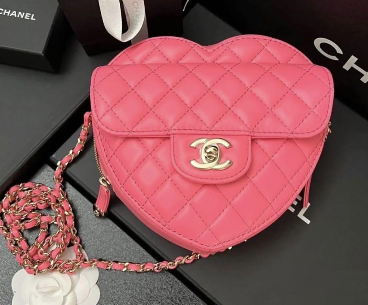🆕 AUTHENTIC CHANEL PINK HEART BAG LARGE
