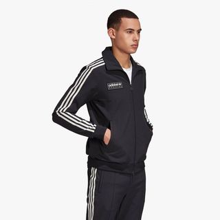 (Category: ) located in . Submitted by kasuwal_clobber (Listing ID 1163689425, Image 1). Description: .
