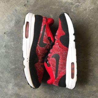 self lacing jordan 11