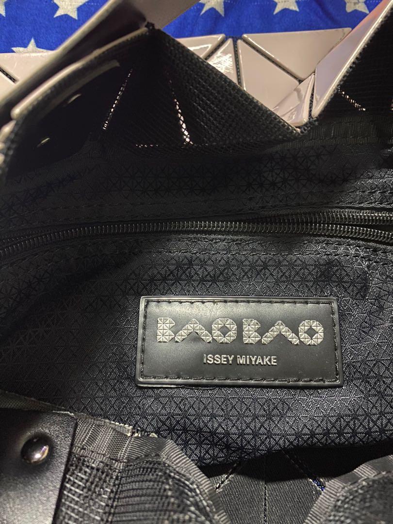 Authentic BaoBao Vertical ToteBag (Category: Luxury Bags & Wallets) located in Manila. Submitted by bluethong (Listing ID 1163563600, Image 3). Description: -preloved authentic baobao by issey miyake tote bag in light pink -very good condition with minimal signs of use -for more inquiries, pm o text at 0917-865-5363 -payment thru gcash, bpi or psbank .
