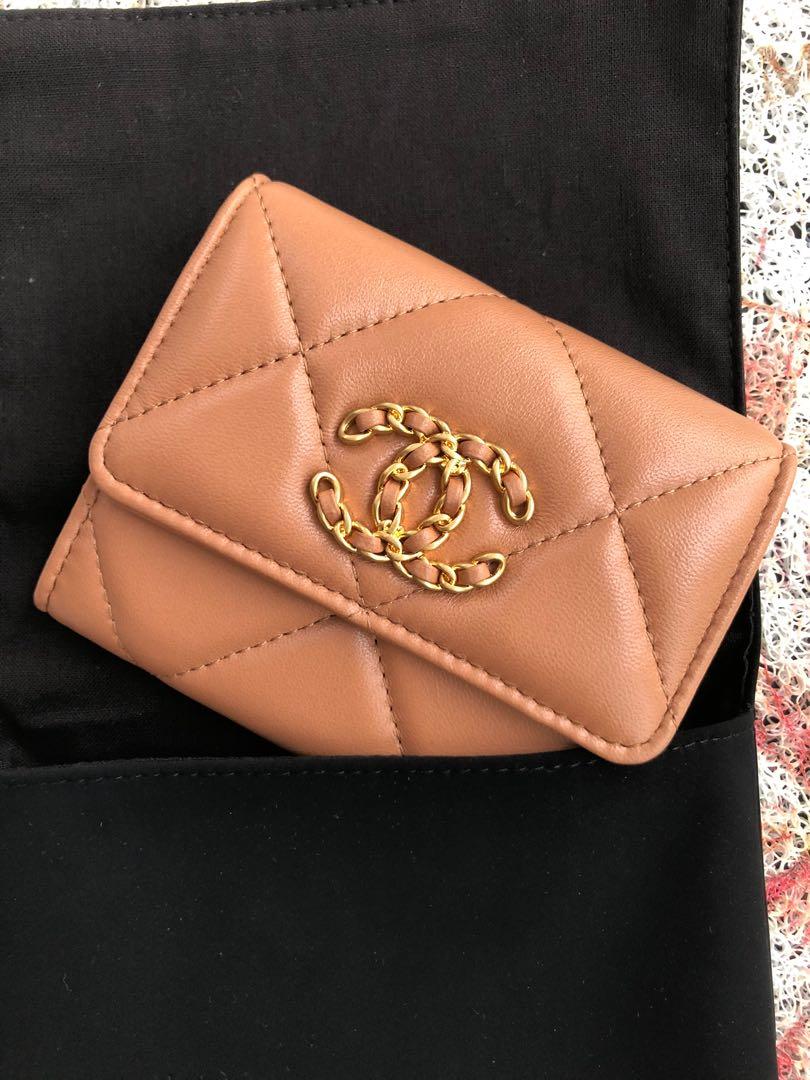 Chanel 19 Caramel Zipped Coin Purse Lambskin Gold Hardware – Coco Approved  Studio