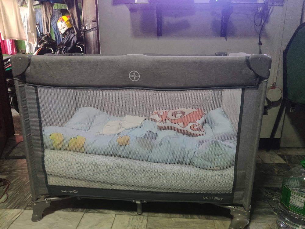 Baby shop crib playpen