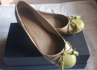 Bottega Veneta Leather Ballet Flats