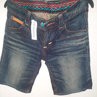 (Kategori: ) berada di . Dikirim oleh chella_stuff (ID iklan 1163677501, Gambar 1). Deskripsi: .