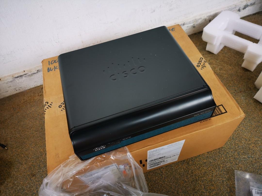 Router 1900 Cisco router 1900 series 1941 series. New, Computers & Tech, Parts ...