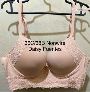 (Category: ) located in . Submitted by adiclutters (Listing ID 1163561966, Image 1). Description: .