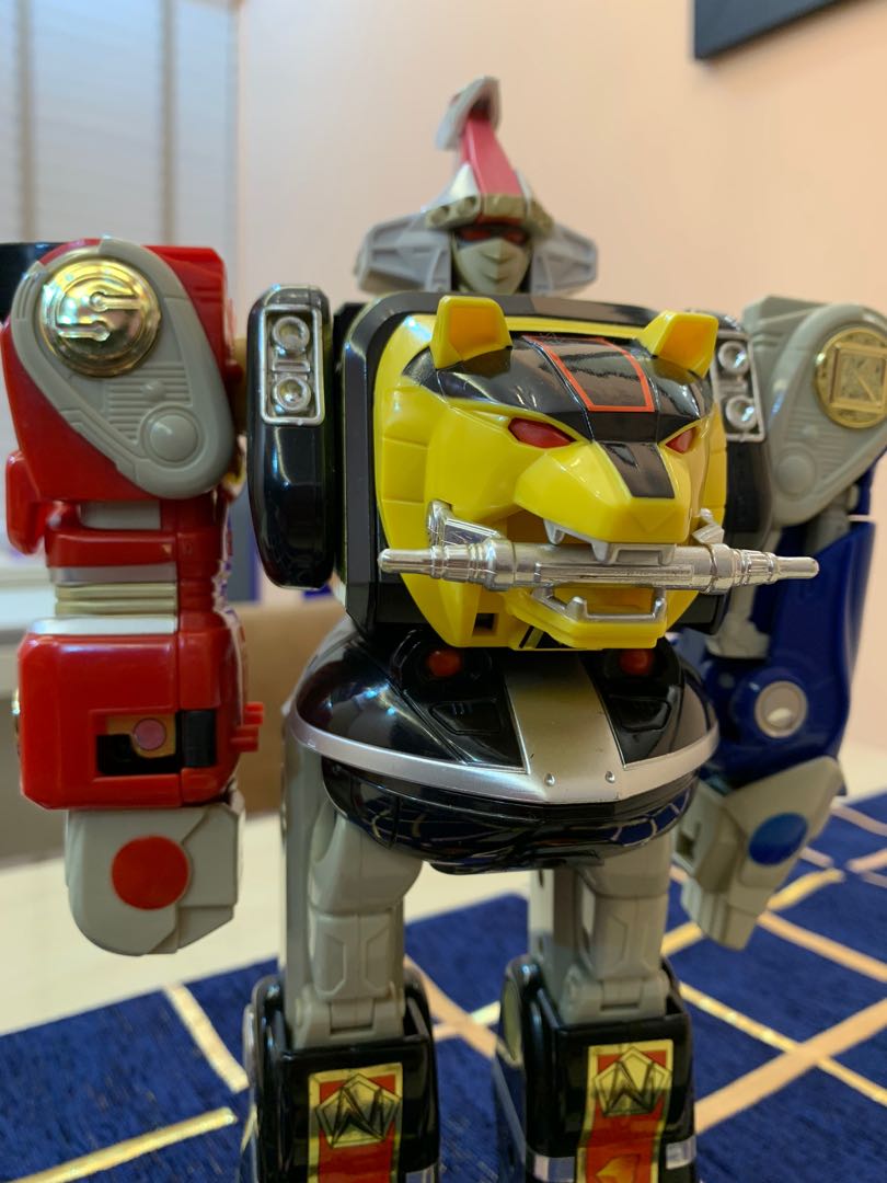 Deluxe 2025 ninja megazord