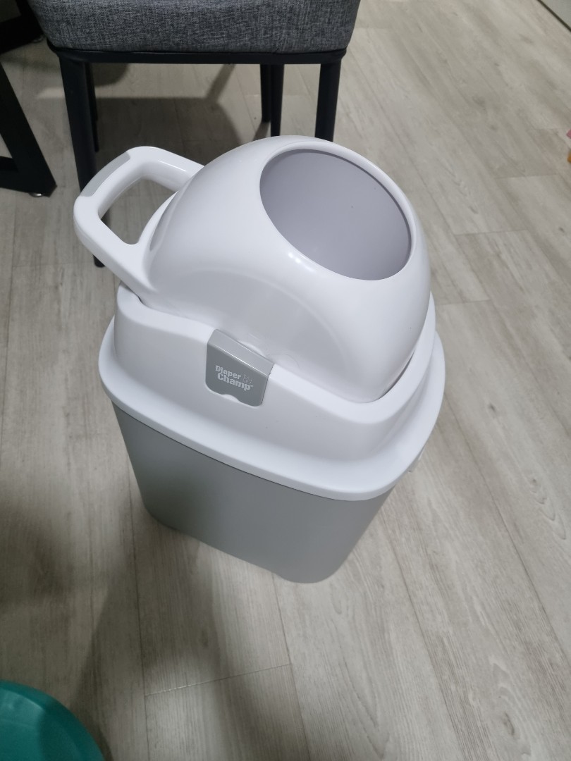 Diaper champ bin airtight odorless, Babies & Kids, Bathing & Changing