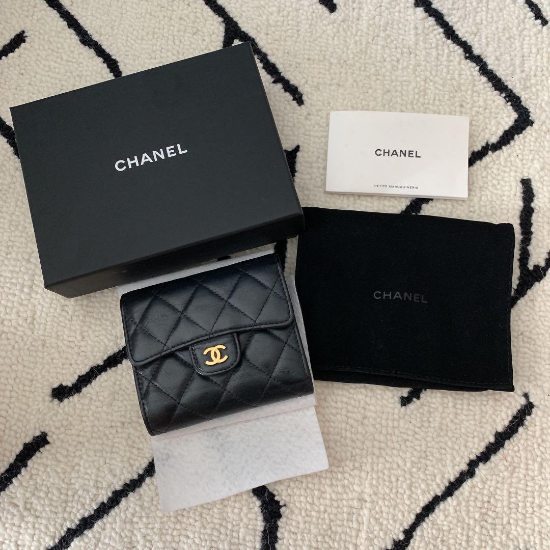 Excellent Condition: Chanel Classic Small Flap Wallet Lambskin Black, Luxury,  Bags & Wallets on Carousell