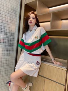 （分類：）位於 。 由 glamorous.closet 提交（商品編號 1139800107，圖片 1）。簡介： 。