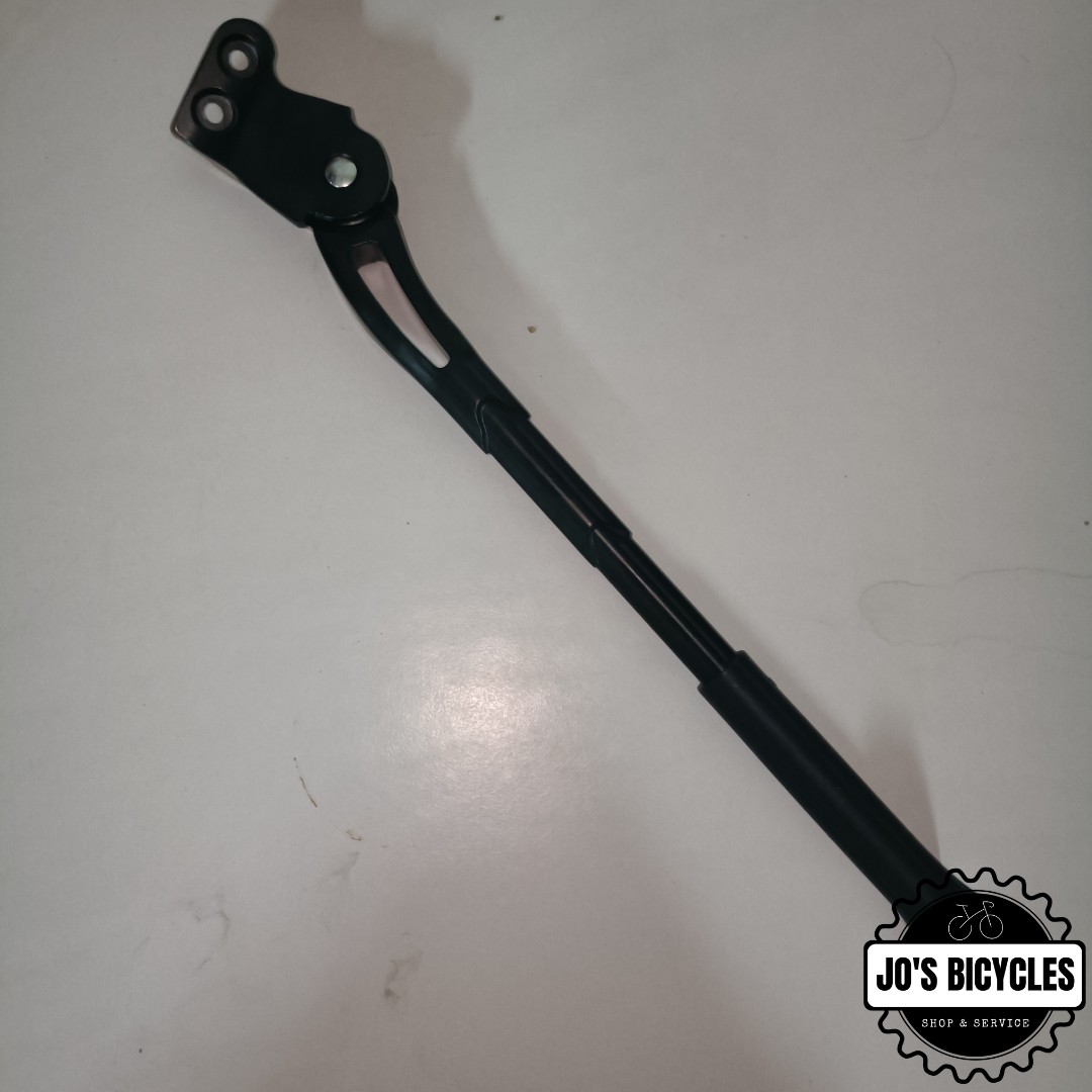 Giant Bicycle Kickstand, Sports Equipment, Bicycles & Parts, Parts & Accessories on Carousell