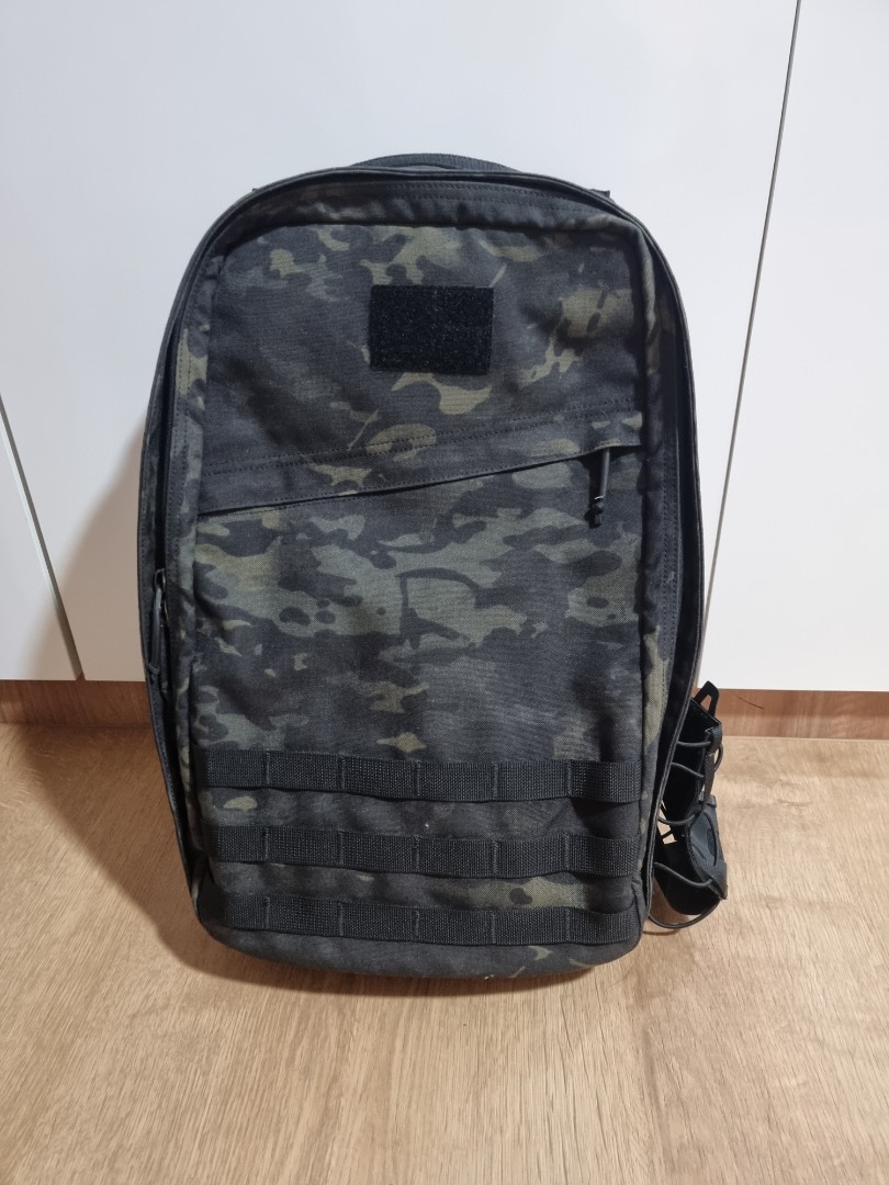 Goruck 26L GR1 multicam Black with water bottle holder