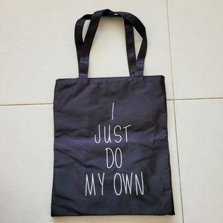 [Instock] black tote bag