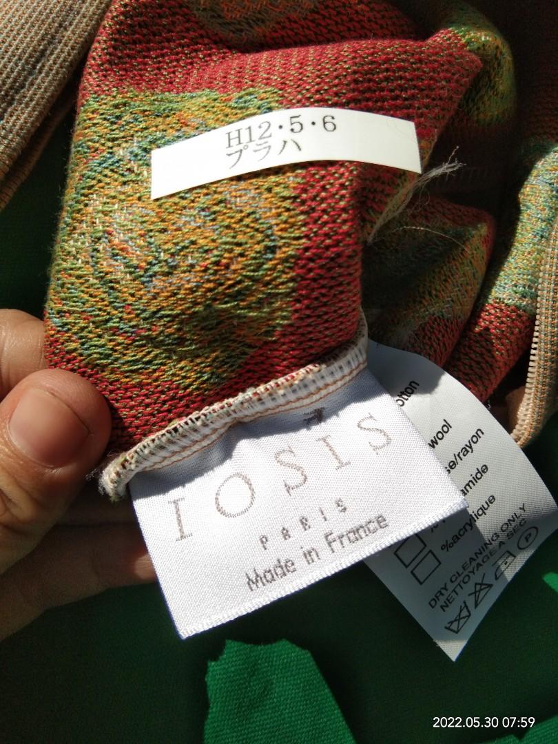 Iosis paris, Women's Fashion, Bags & Wallets, Purses & Pouches on Carousell