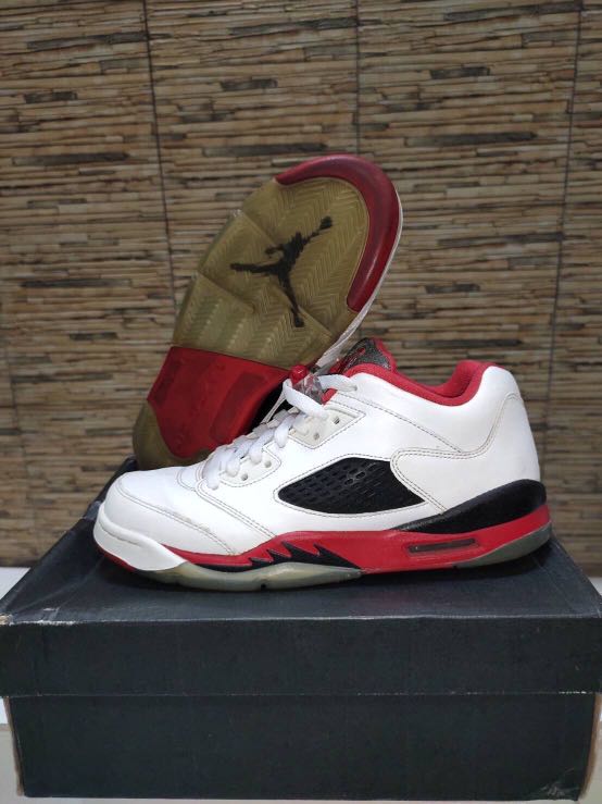 nike retro 5 fire red