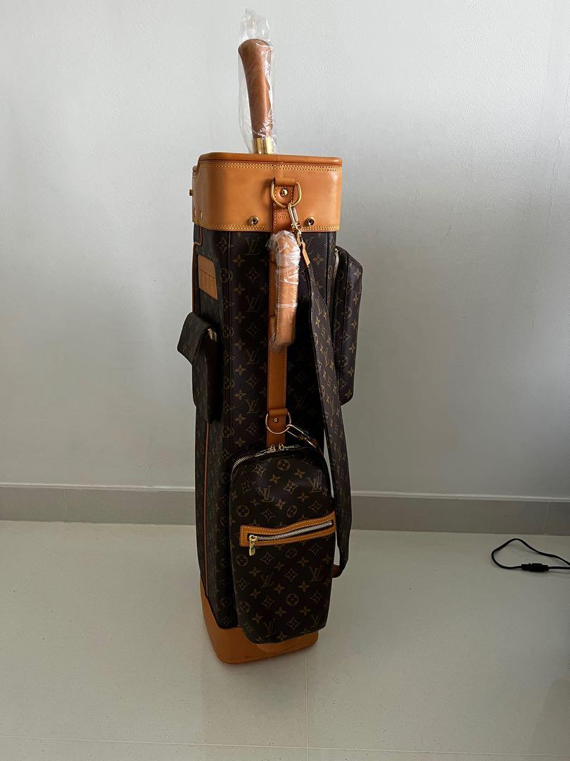 louis v golf bag