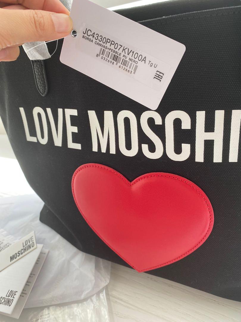 Love outlet moschino canvas
