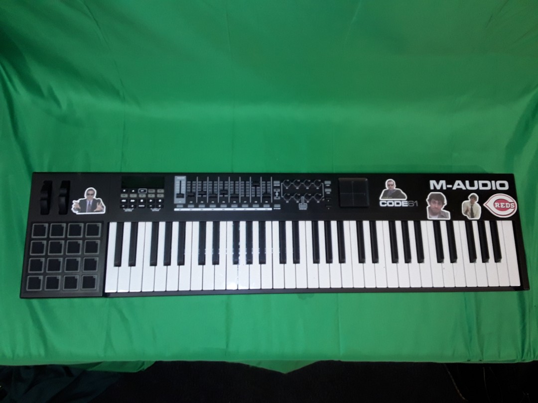 Keyboard with deals beatpad