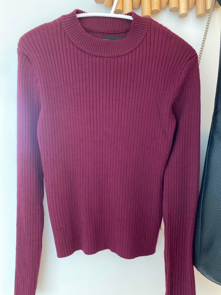 maroon ribbed sweater