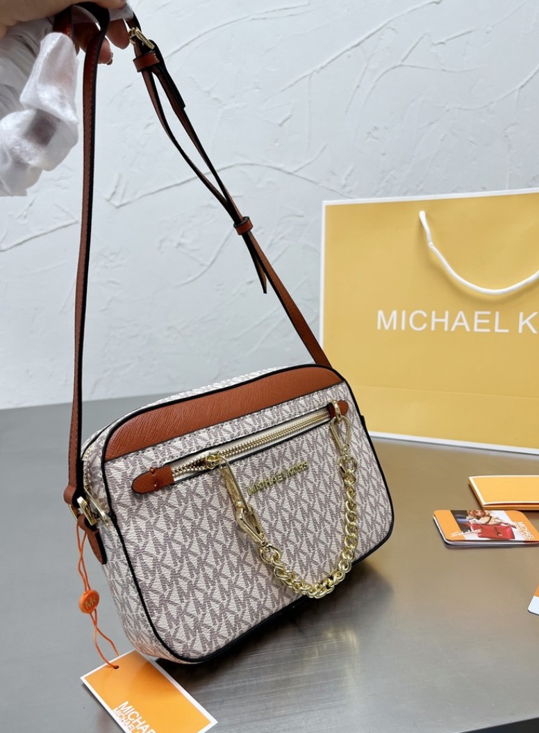 Michael michael sale kors crossbody