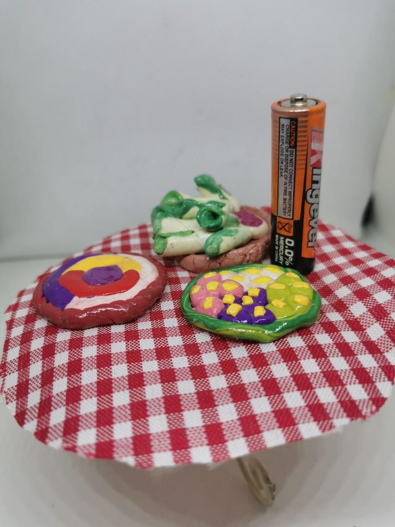 Miniature native foods(3 pcs) (Category: Handmade Craft) located in Quezon City. Submitted by belikabim2014 (Listing ID 1163685697, Image 2). Description: Bundle sakw if 3 pcs Sapin sapin Lumpiang sariwa Puto Polymer clay Shpng via courier of choice under buyers account Novaliches location.
