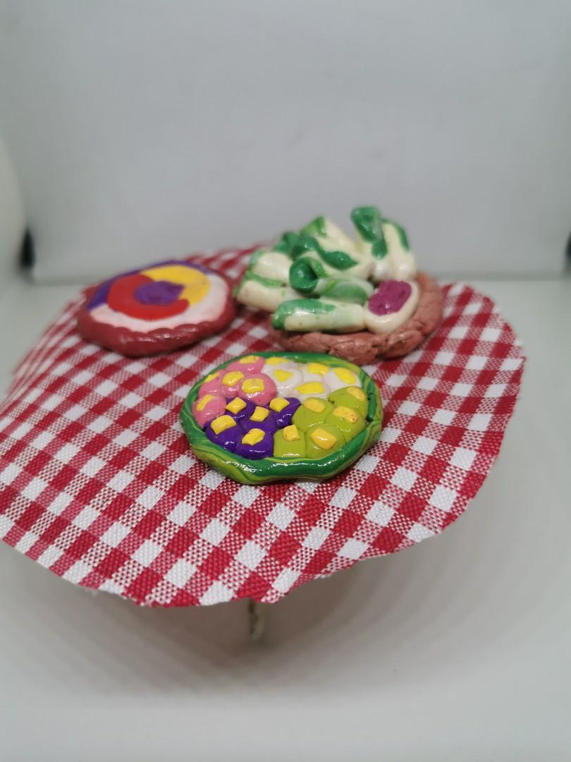 Miniature native foods(3 pcs) (Category: Handmade Craft) located in Quezon City. Submitted by belikabim2014 (Listing ID 1163685697, Image 1). Description: Bundle sakw if 3 pcs Sapin sapin Lumpiang sariwa Puto Polymer clay Shpng via courier of choice under buyers account Novaliches location.