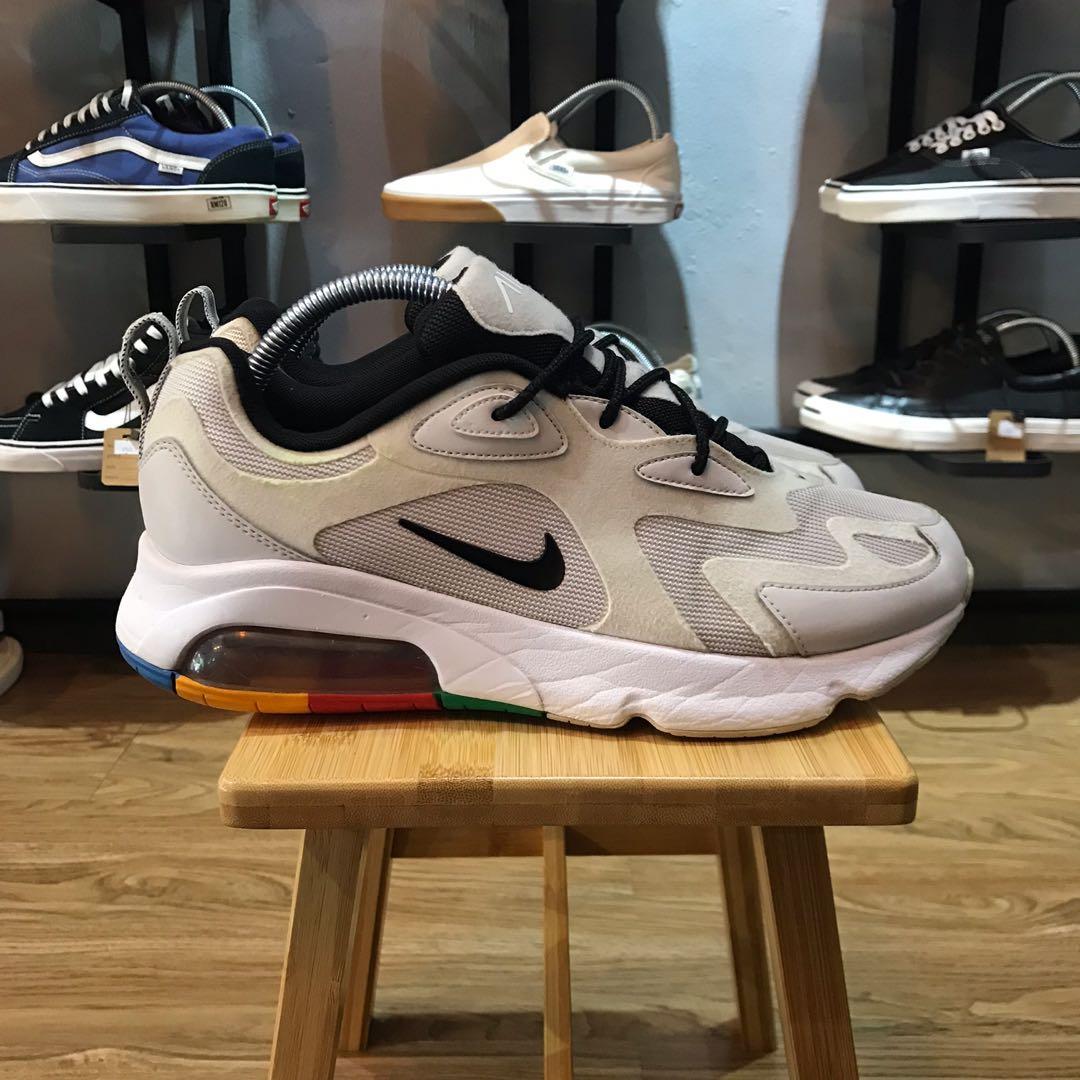 Air200 nike top