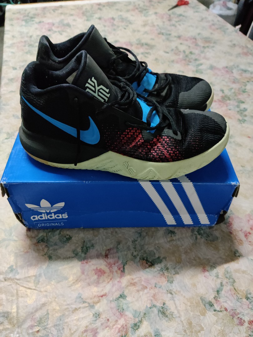 Kyrie flytrap blue online hero