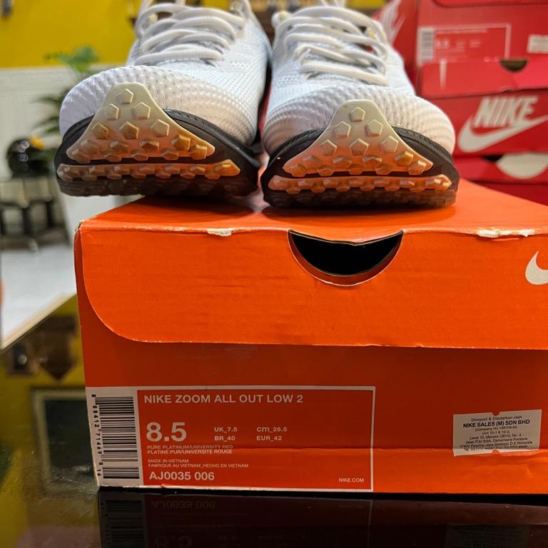 Nike zoom all out low rouge top