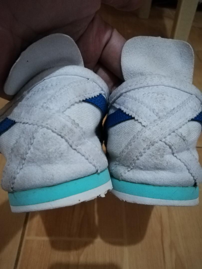 onitsuka tiger slip on cream navy