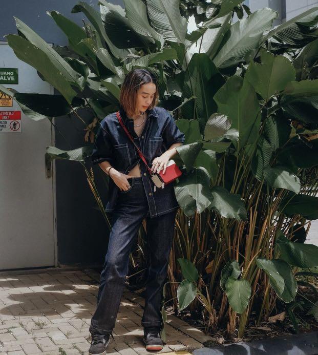 Oversized Shirt jeans, Fesyen Wanita 