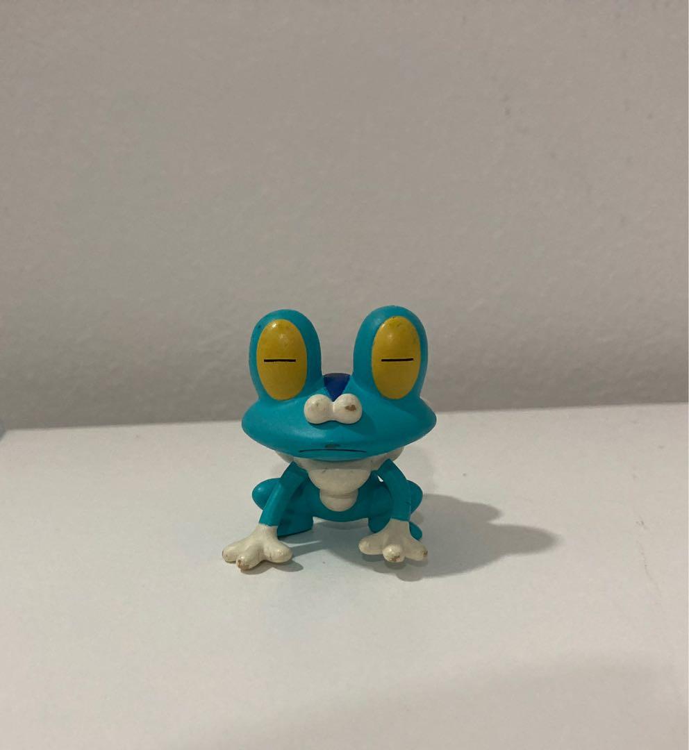 Froakie figure hot sale