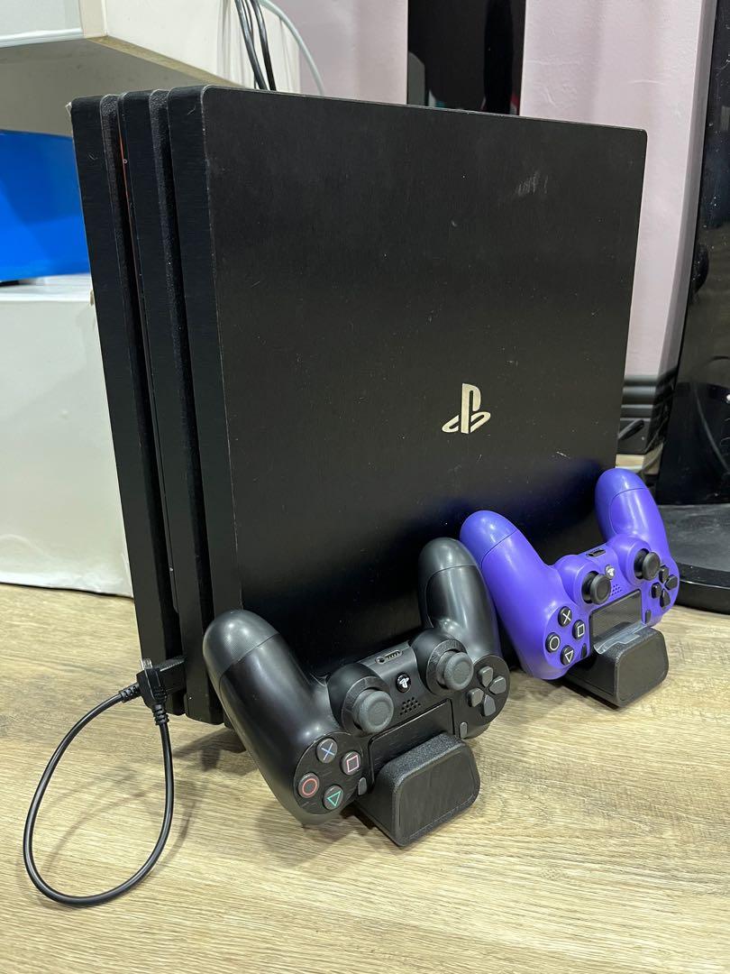 Ps4 pro 1b on sale