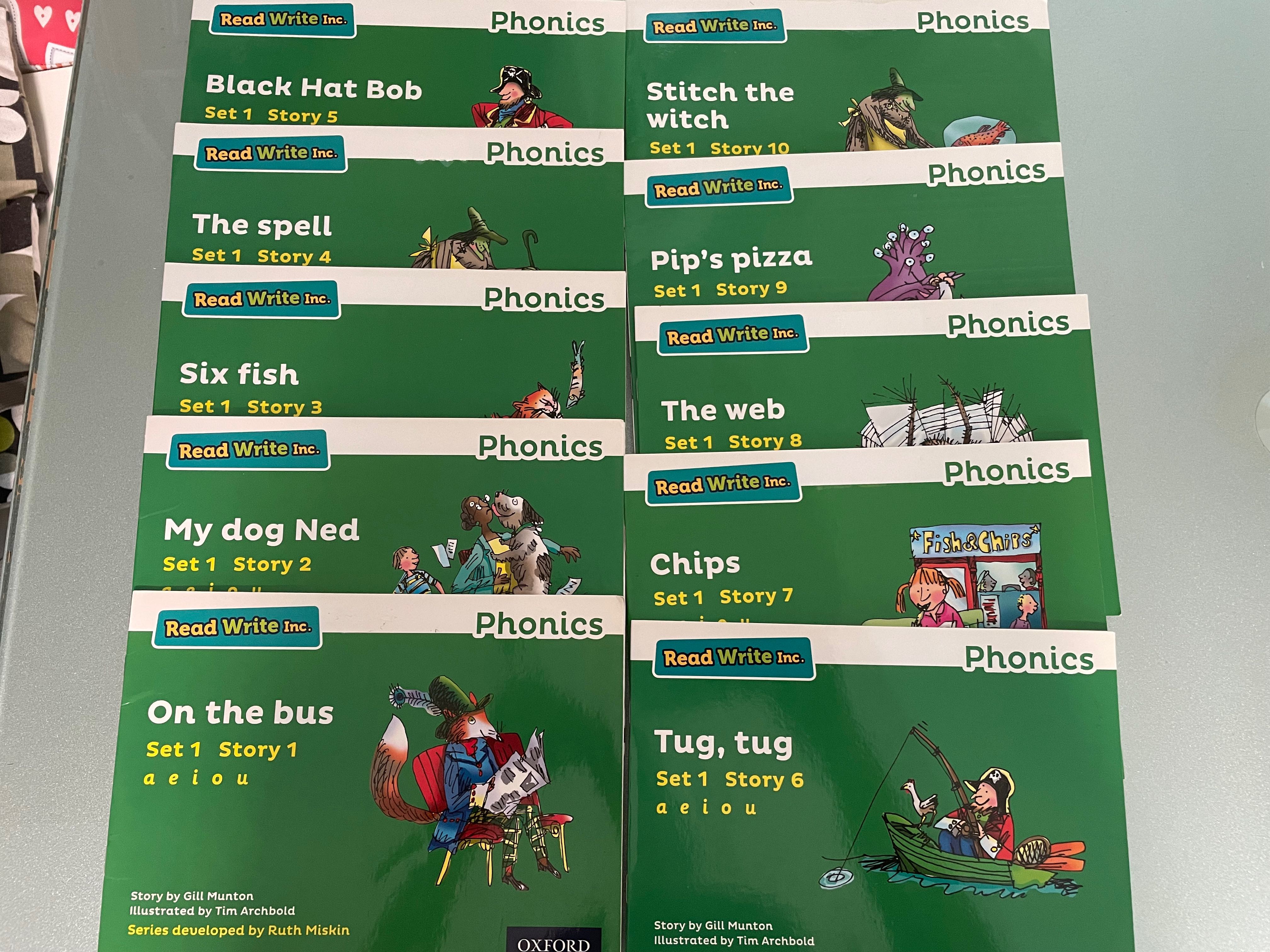 Read Write Inc Green Set 1 (Full set 10 books), 興趣及遊戲, 書本 & 文具
