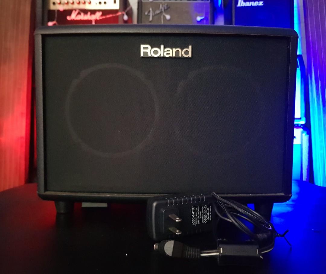 Roland Ac 33 Acoustic Amplifier Used Hobbies Toys Music Media Musical Instruments On Carousell