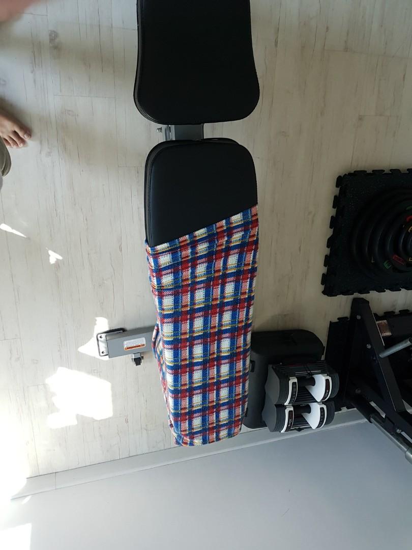 Gyms selling online off equipment