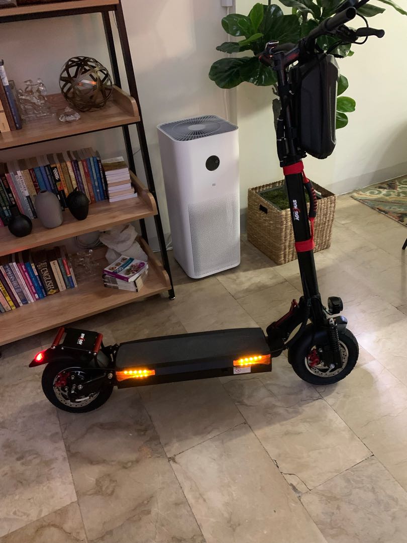Synergy Elite Electric Scooter made in CANADA, Sports Equipment, Sports