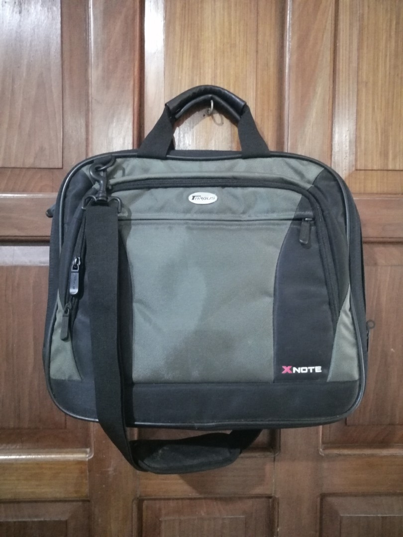 Targus Laptop Bag, Men's Fashion, Bags, Briefcases on Carousell