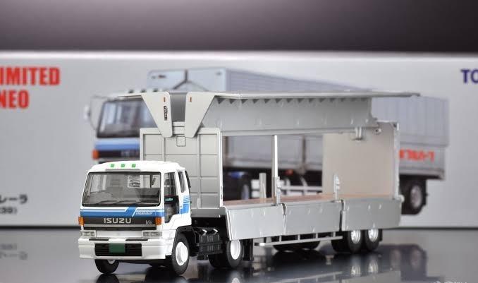TOMICA LIMITED VINTAGE NEO いすゞ810EX Tomytec TLVN 1:64 Isuzu 810EX Tractor Head (Navy Blue) – Horizon