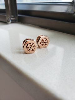 （分類：）位於 。 由 reckaliu 提交（商品編號 1163554440，圖片 1）。簡介： 。
